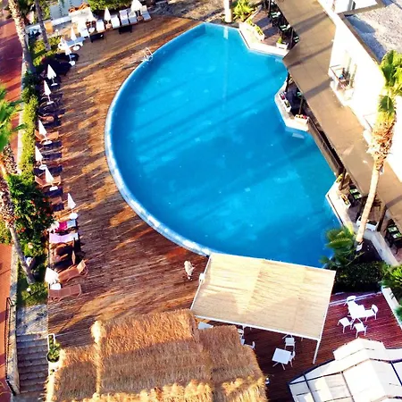 Costa 3s Бодрум